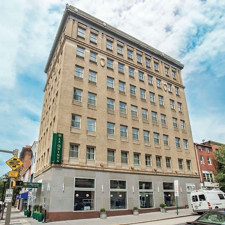 La Quinta By Wyndham Inner Harbor Downtown Балтимор Екстериор снимка