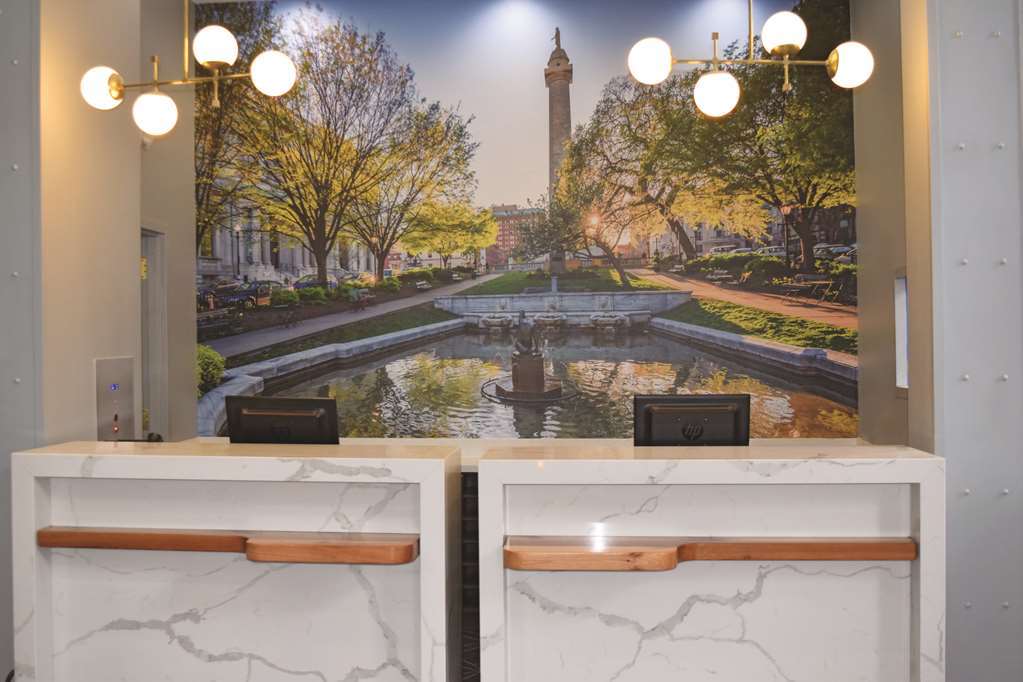 La Quinta By Wyndham Inner Harbor Downtown Балтимор Интериор снимка